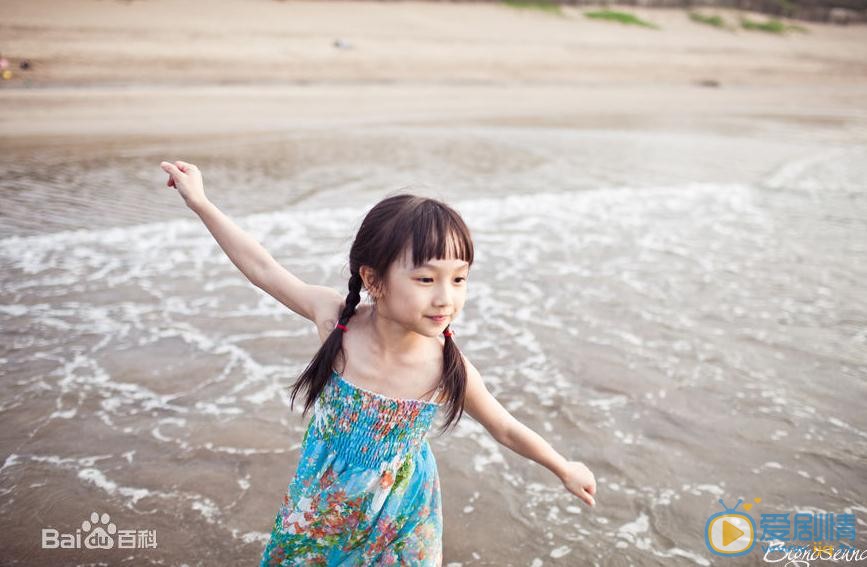 柠檬初上妙妙扮演者谢语恩写真及生活照欣赏