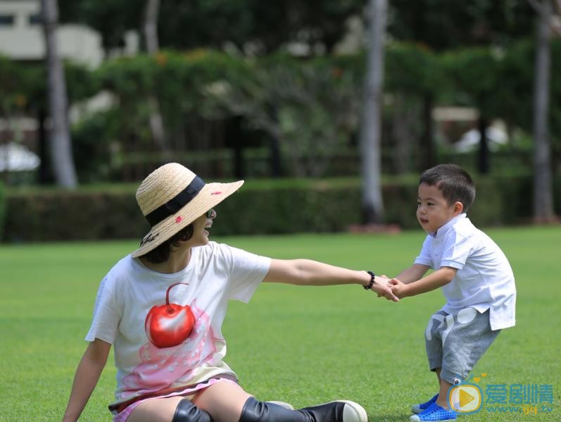 杨若兮高清写真_杨若兮高清剧照