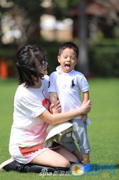 杨若兮高清写真_杨若兮高清剧照