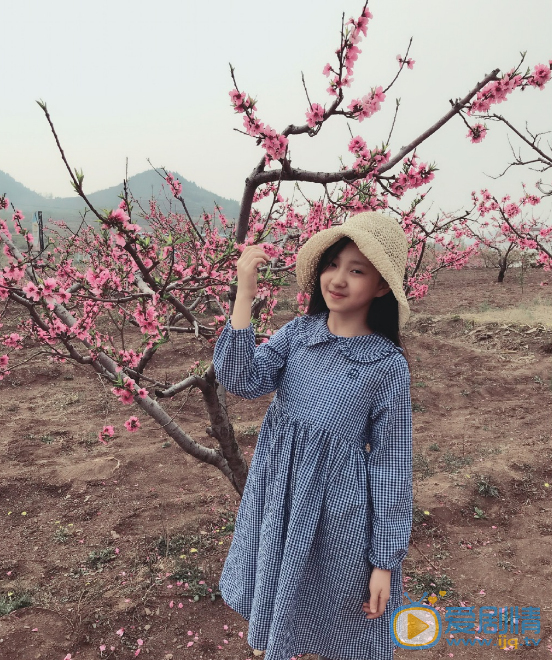 李妮妮高清写真_李妮妮高清剧照